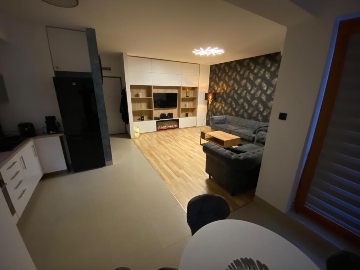 Secret Apartments Chelmska 55M2 바르샤바 외부 사진