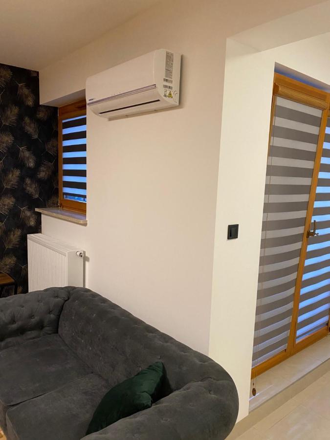 Secret Apartments Chelmska 55M2 바르샤바 외부 사진
