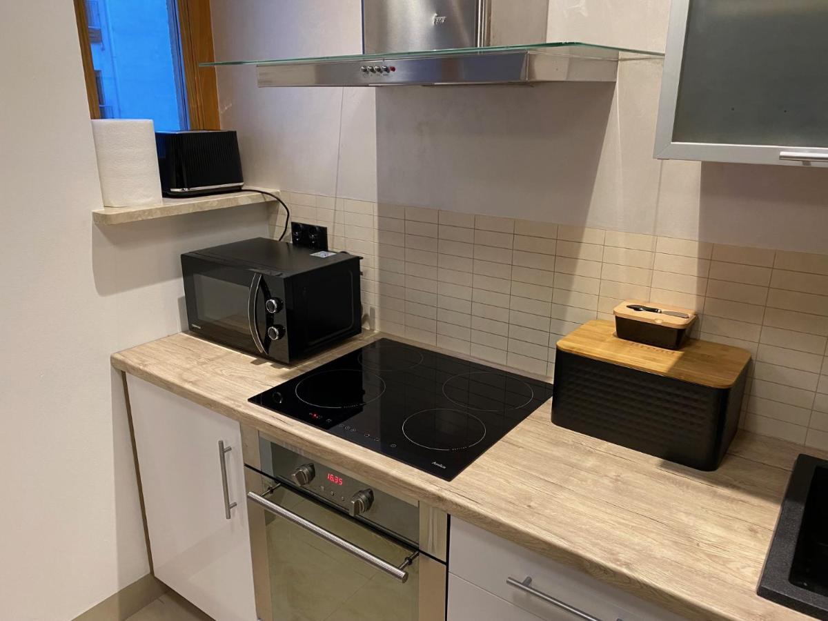 Secret Apartments Chelmska 55M2 바르샤바 외부 사진