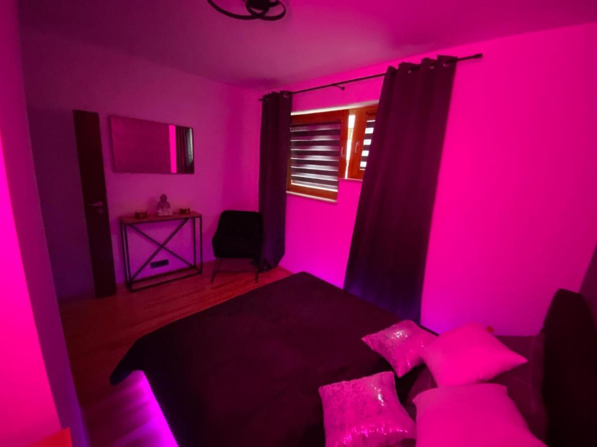 Secret Apartments Chelmska 55M2 바르샤바 외부 사진