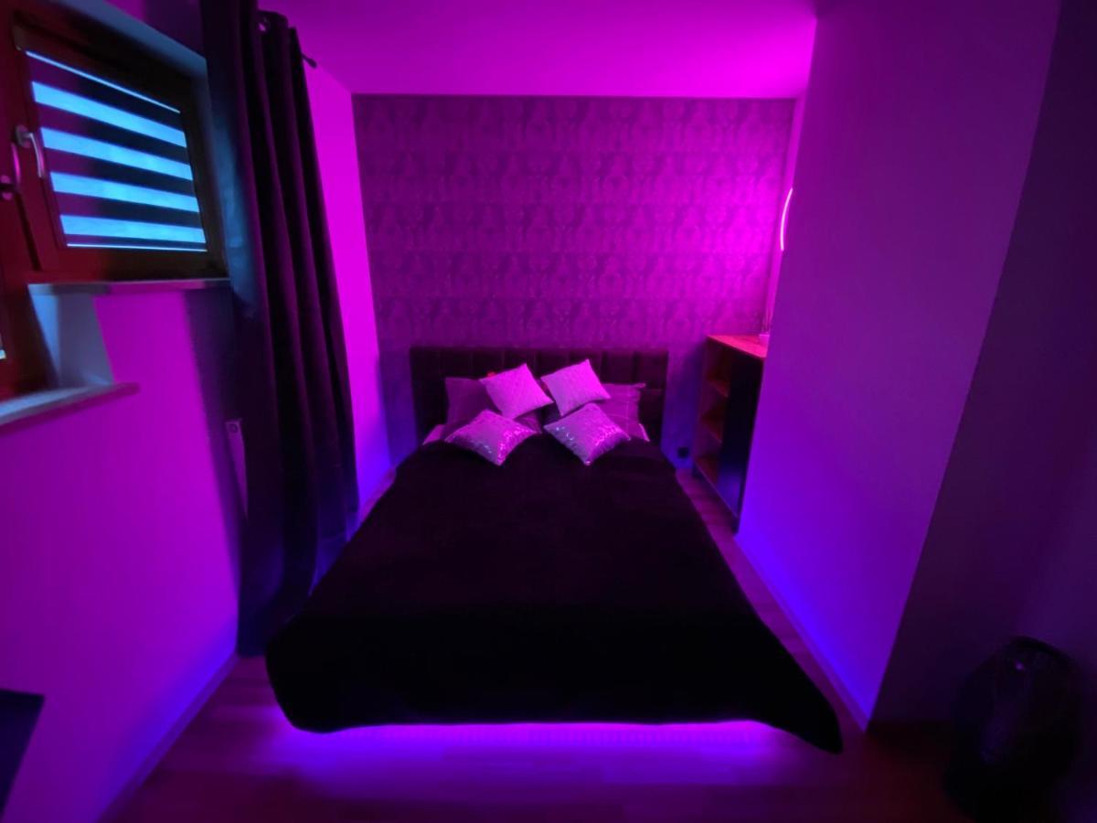 Secret Apartments Chelmska 55M2 바르샤바 외부 사진