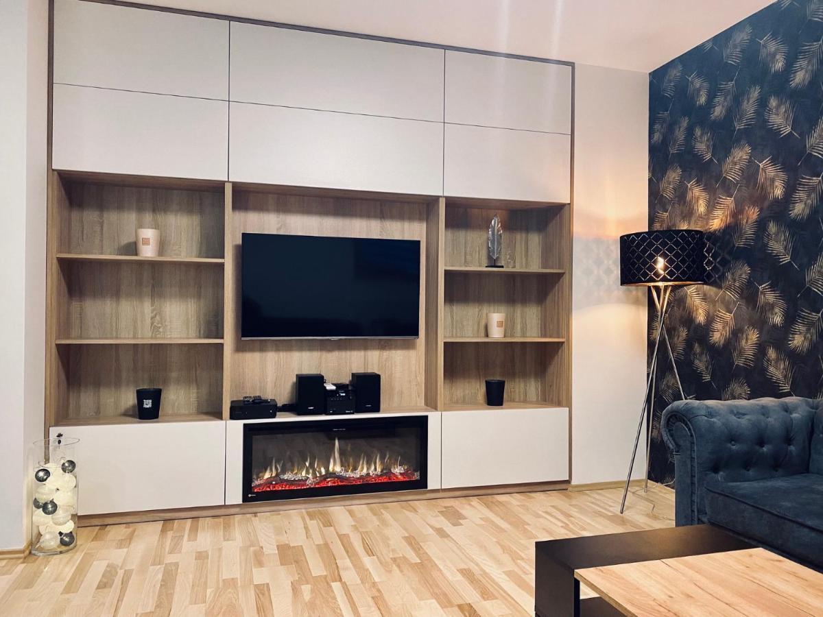 Secret Apartments Chelmska 55M2 바르샤바 외부 사진