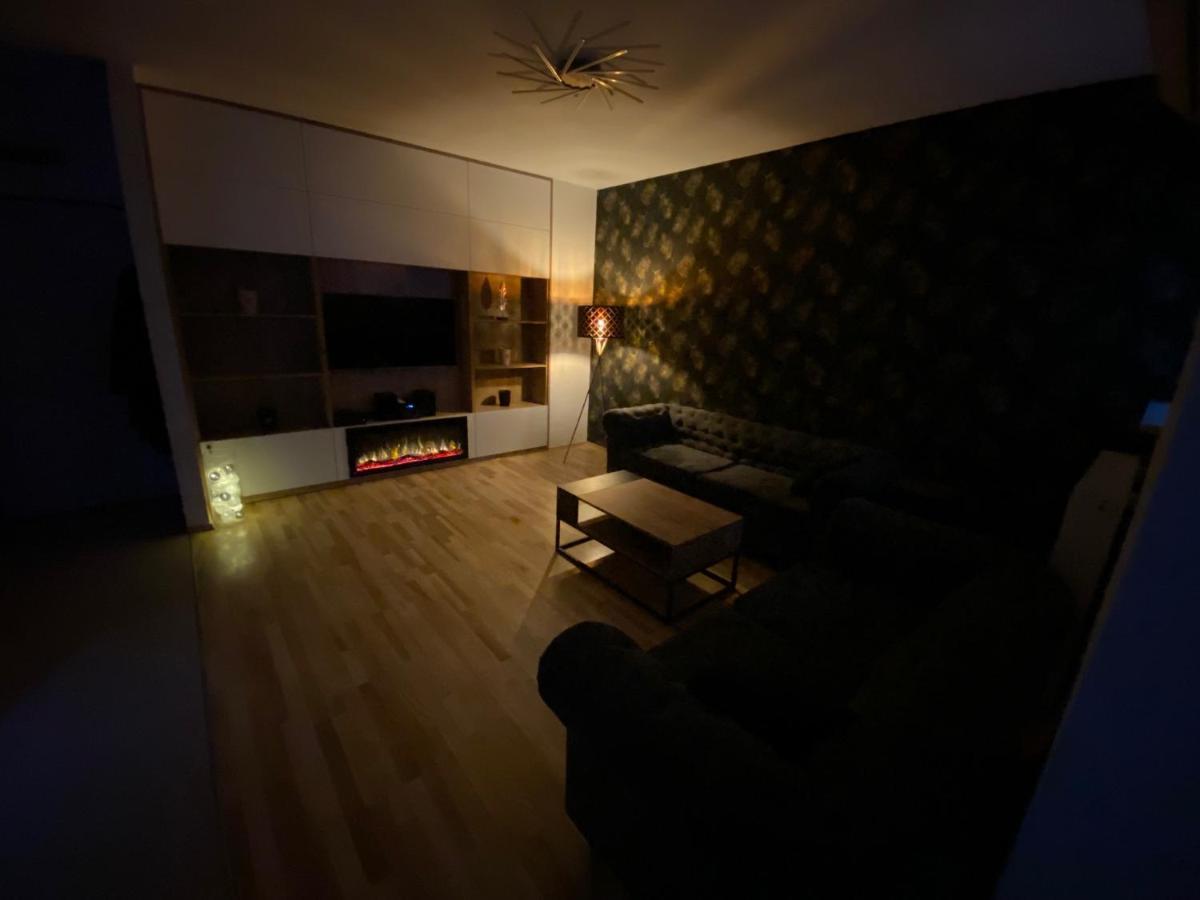 Secret Apartments Chelmska 55M2 바르샤바 외부 사진