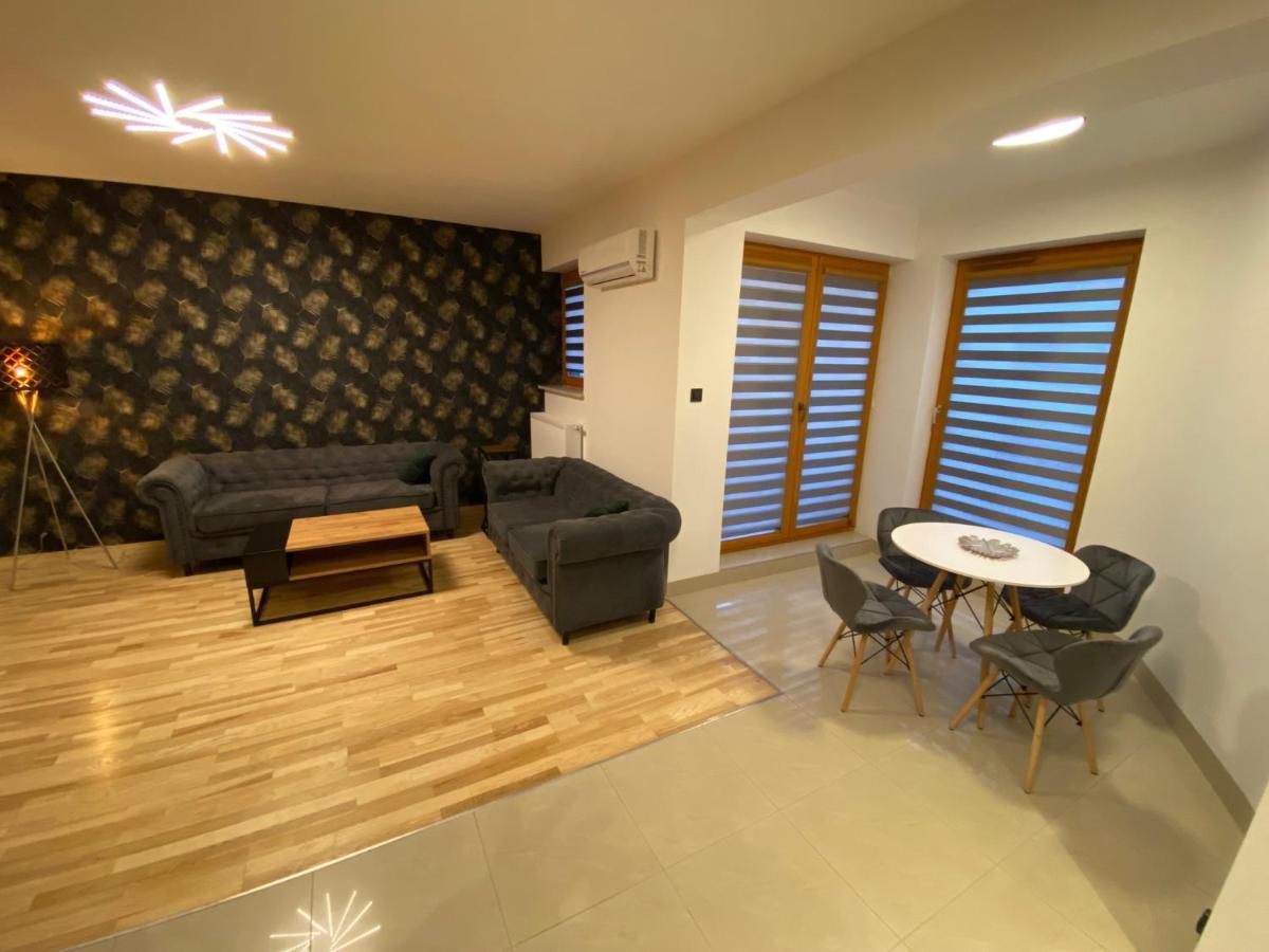 Secret Apartments Chelmska 55M2 바르샤바 외부 사진